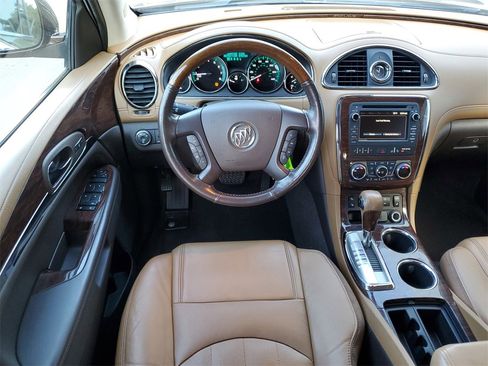 Used 2017 Buick Enclave Leather image 17