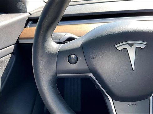 Used 2019 Tesla Model 3 Long Range AWD/4WD image 17