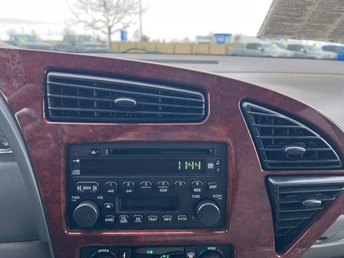 Used 2005 Buick Rendezvous CXL w/ CXL Preferred Equipment Group image 18