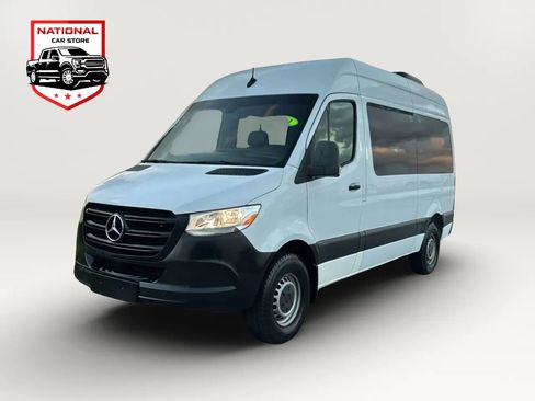 Used 2019 Mercedes-Benz Sprinter 2500 image 1