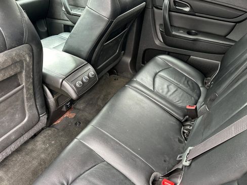 Used 2015 Chevrolet Traverse LT AWD/4WD image 8
