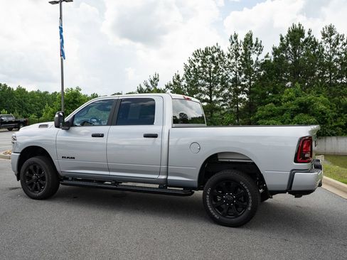 Used 2026 RAM 2500 Big Horn AWD/4WD image 7