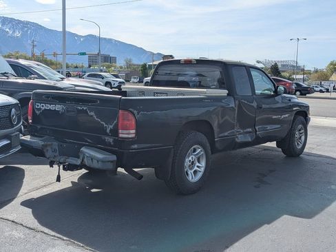 Used 2001 Dodge Dakota 2WD Club Cab image 4