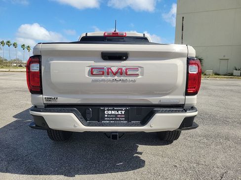 New 2026 GMC Canyon Elevation w/ Convenience Package image 11