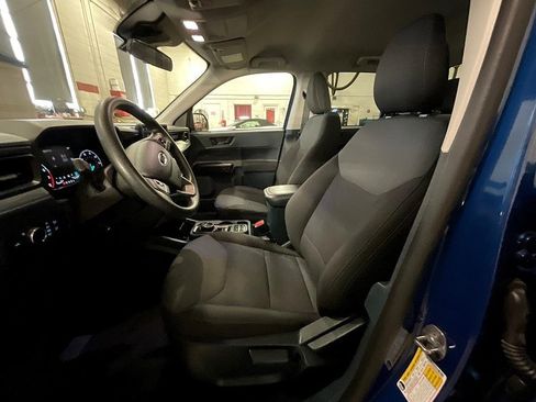 Used 2024 Ford Maverick XL image 4