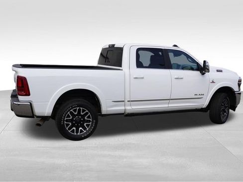Certified 2025 RAM 3500 Limited AWD/4WD image 4