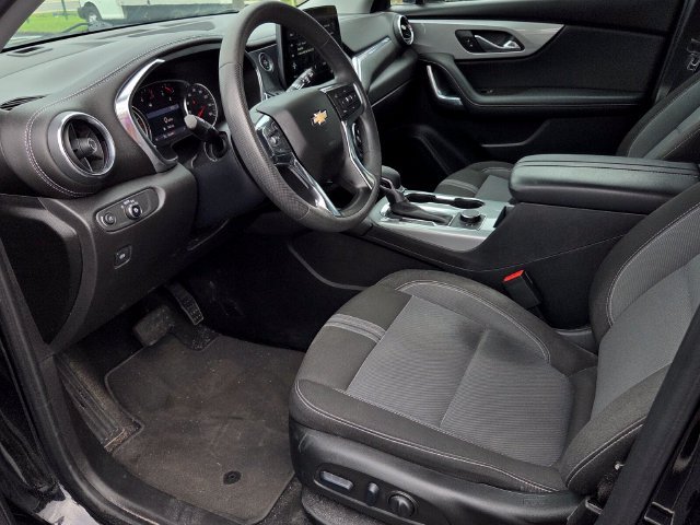 Used 2023 Chevrolet Blazer LT FWD image 7