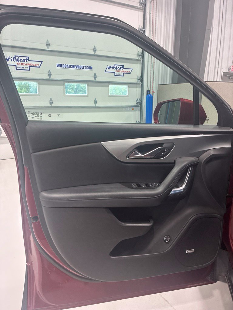 Used 2019 Chevrolet Blazer LT w/ Sound & Technology Package FWD image 15