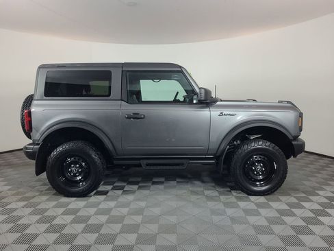 Certified 2022 Ford Bronco Black Diamond AWD/4WD image 2