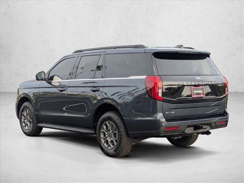 New 2025 Ford Expedition Active RWD image 8