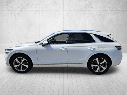 Used 2023 Genesis GV70 2.5T w/ Select Package AWD/4WD image 4