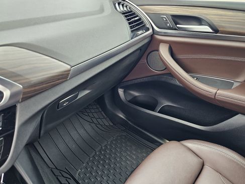 Used 2018 BMW X3 xDrive30i w/ Executive Package image 26