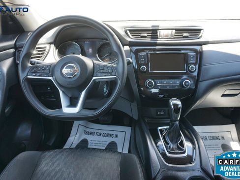 Used 2018 Nissan Rogue S AWD/4WD image 28