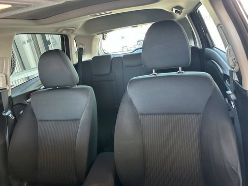 Used 2018 Honda Fit EX image 17