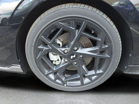 Certified 2025 Hyundai Elantra N Line FWD image 11