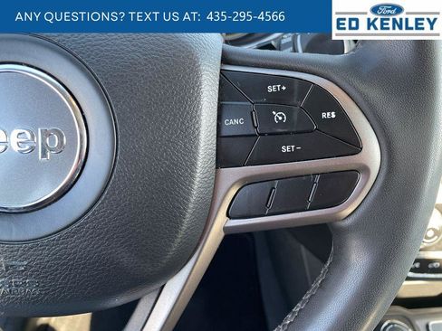 Used 2022 Jeep Cherokee Latitude Lux image 20