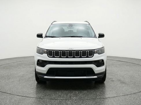 Used 2025 Jeep Compass Limited image 2