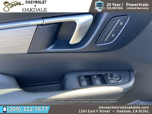 Used 2025 Buick Enclave Preferred FWD image 27
