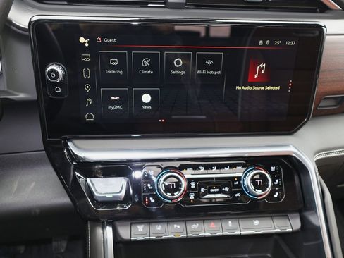 New 2026 GMC Sierra 3500 Denali Ultimate image 17