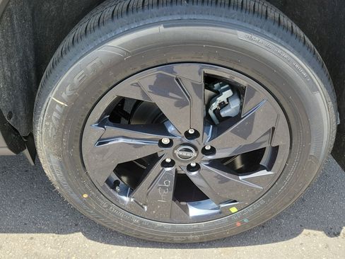 New 2026 Nissan Rogue SV FWD image 7