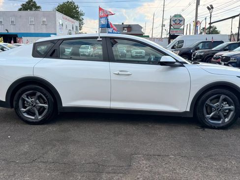 Used 2025 Kia K4 FWD image 11