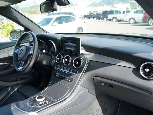 Used 2019 Mercedes-Benz GLC 300 image 19