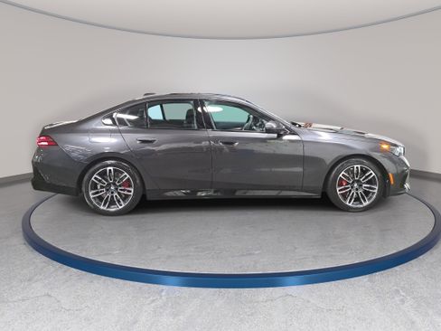 New 2027 BMW 530i xDrive AWD/4WD image 4