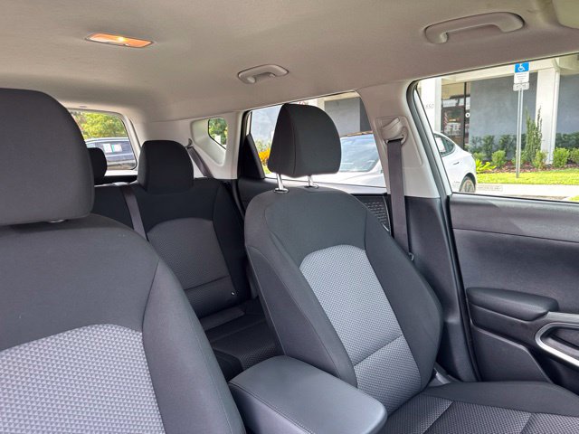 Used 2025 Kia Soul LX w/ LX Technology Package FWD image 12