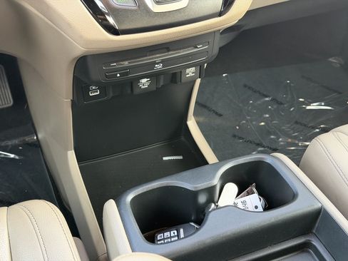 Used 2021 Honda Odyssey Touring image 20