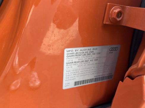 Used 2020 Audi Q3 2.0T Prestige w/ Prestige Package image 22