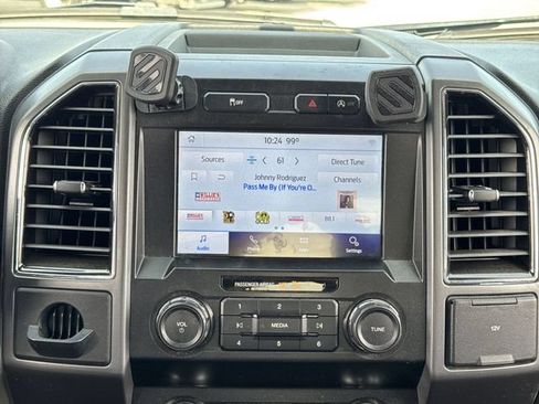 Used 2020 Ford F150 XLT w/ Equipment Group 301A Mid RWD image 16