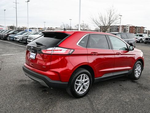 Certified 2024 Ford Edge SEL w/ Convenience Package image 5