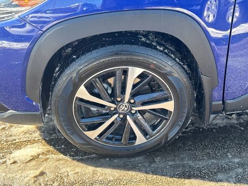 Used 2025 Toyota Corolla Cross AWD Hybrid image 39