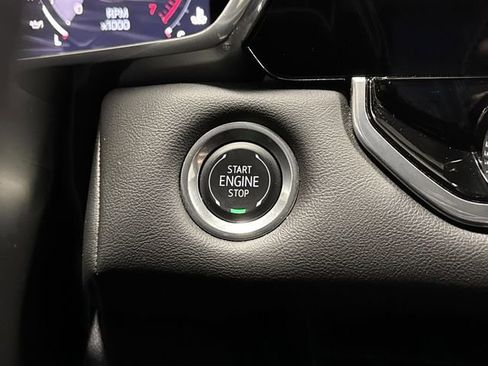 Used 2024 GMC Canyon Elevation w/ Convenience Package image 23