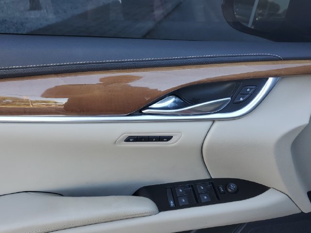 Used 2019 Cadillac XTS Luxury w/ Driver Awareness Package FWD image 18