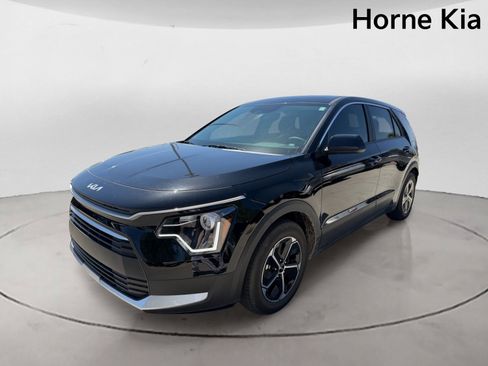 New 2026 Kia Niro LX FWD image 7