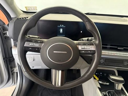 Used 2024 Hyundai Kona SEL AWD/4WD image 27