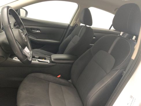 Used 2021 Nissan Sentra SV FWD image 17