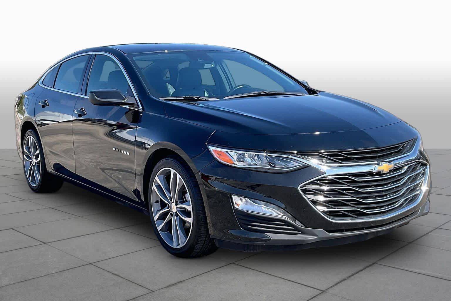 Used 2024 Chevrolet Malibu LT FWD image 3
