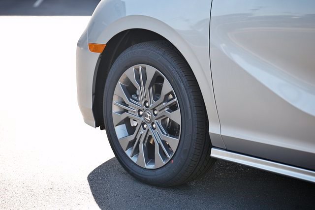 New 2027 Honda Odyssey Touring image 6