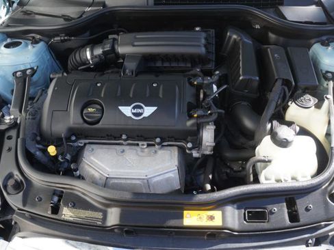 Used 2013 MINI Cooper Hardtop image 9