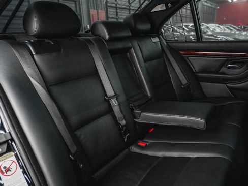 Used 2003 BMW M5 image 47