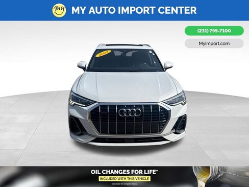 Used 2022 Audi Q3 2.0T Premium Plus image 2