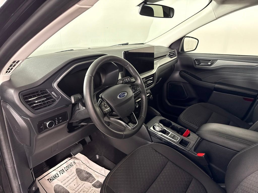 Used 2023 Ford Escape Active AWD/4WD image 15