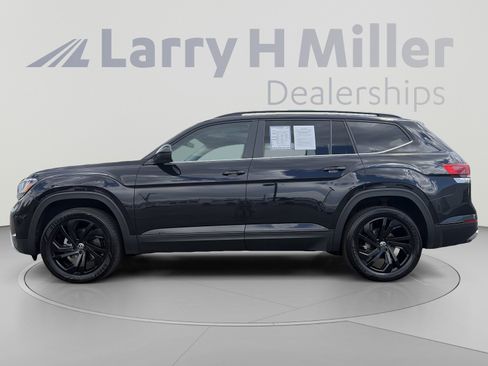 Used 2022 Volkswagen Atlas SE w/ Panoramic Sunroof Package AWD/4WD image 6
