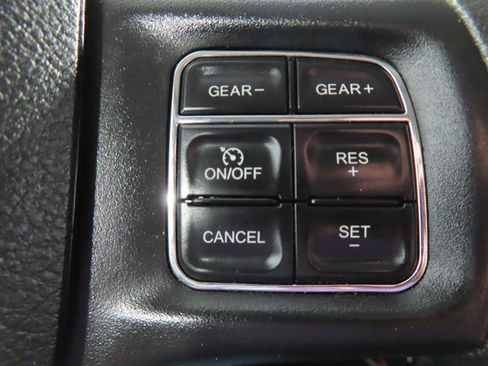 Used 2022 RAM 1500 Tradesman AWD/4WD image 17