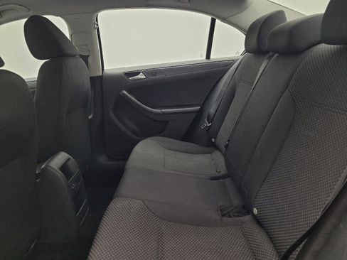Used 2014 Volkswagen Jetta S FWD image 18