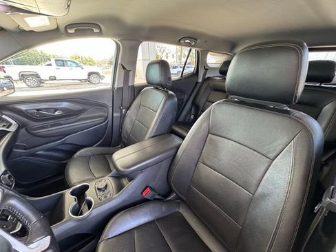 Used 2020 GMC Terrain SLT image 13