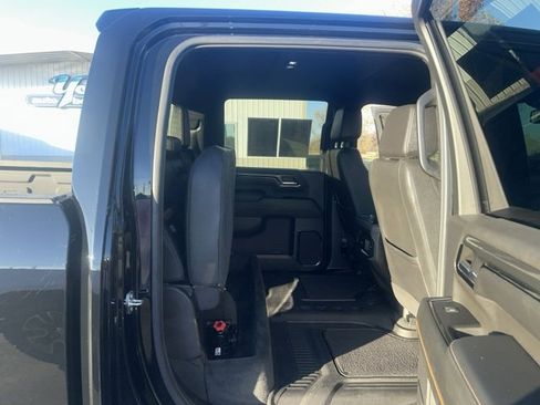 Used 2024 GMC Sierra 2500 AT4 w/ AT4 Preferred Package image 40