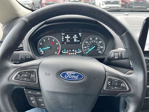Used 2019 Ford EcoSport SE w/ SE Convenience Package image 11